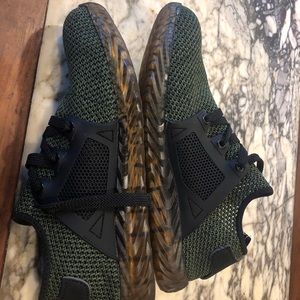 Indestructible shoe